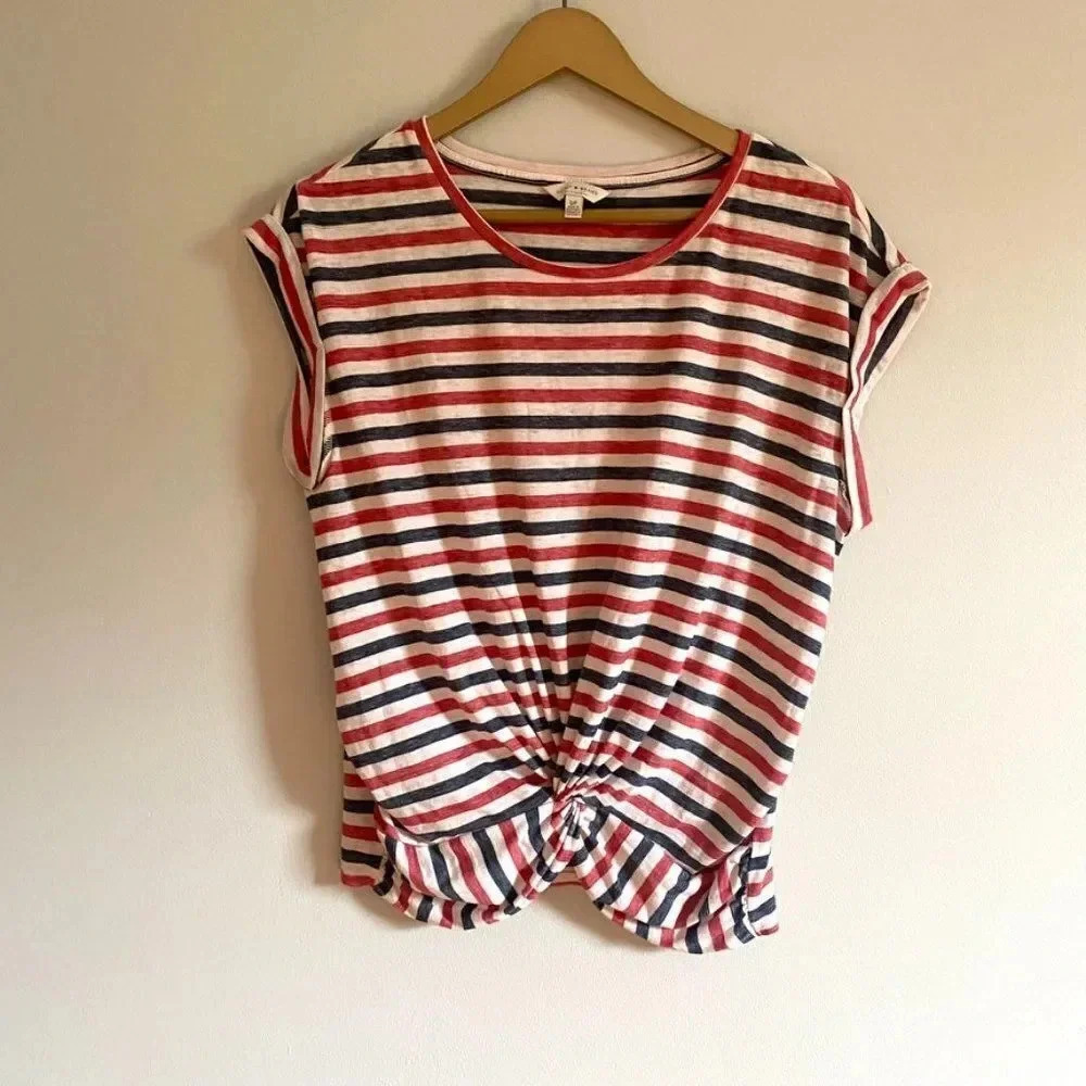 Lucky Brand Red White and Blue Front Knot Top - Picture 2 of 9